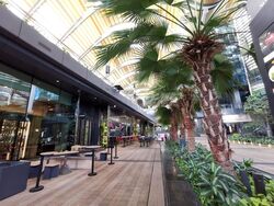Beach Road (D7), Retail #474540111